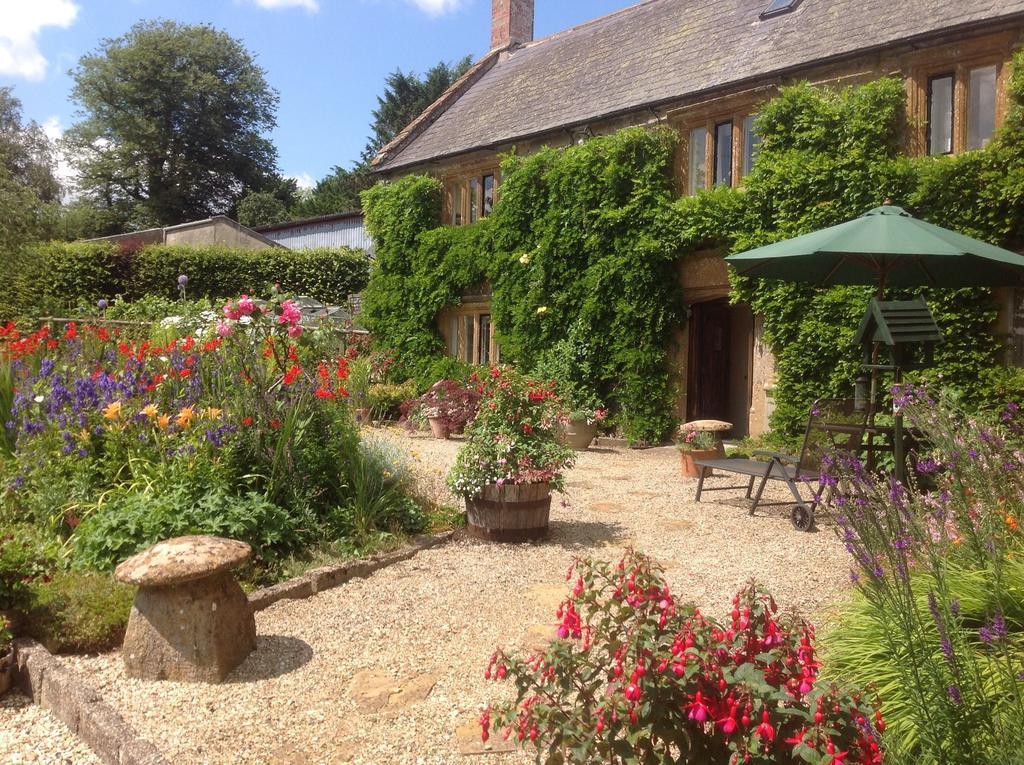 Bed and Breakfast Seaborough Manor Farmhouse Beaminster Exterior foto