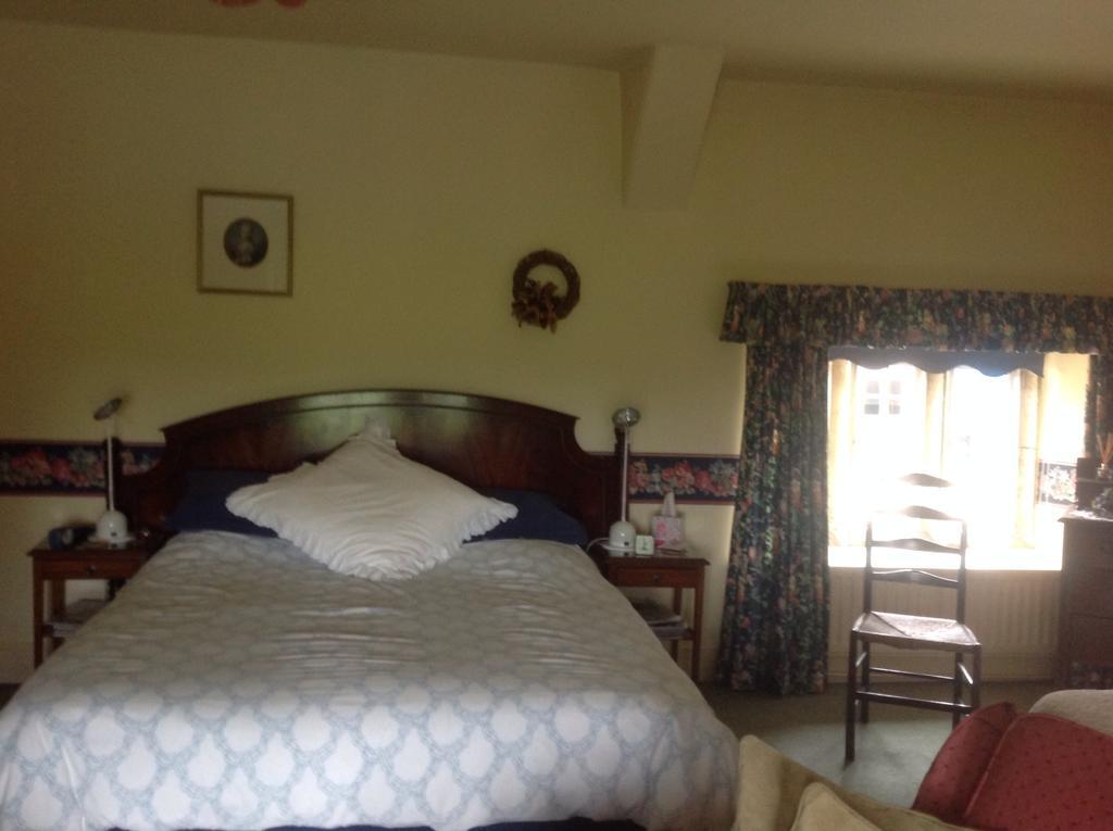 Bed and Breakfast Seaborough Manor Farmhouse Beaminster Zimmer foto